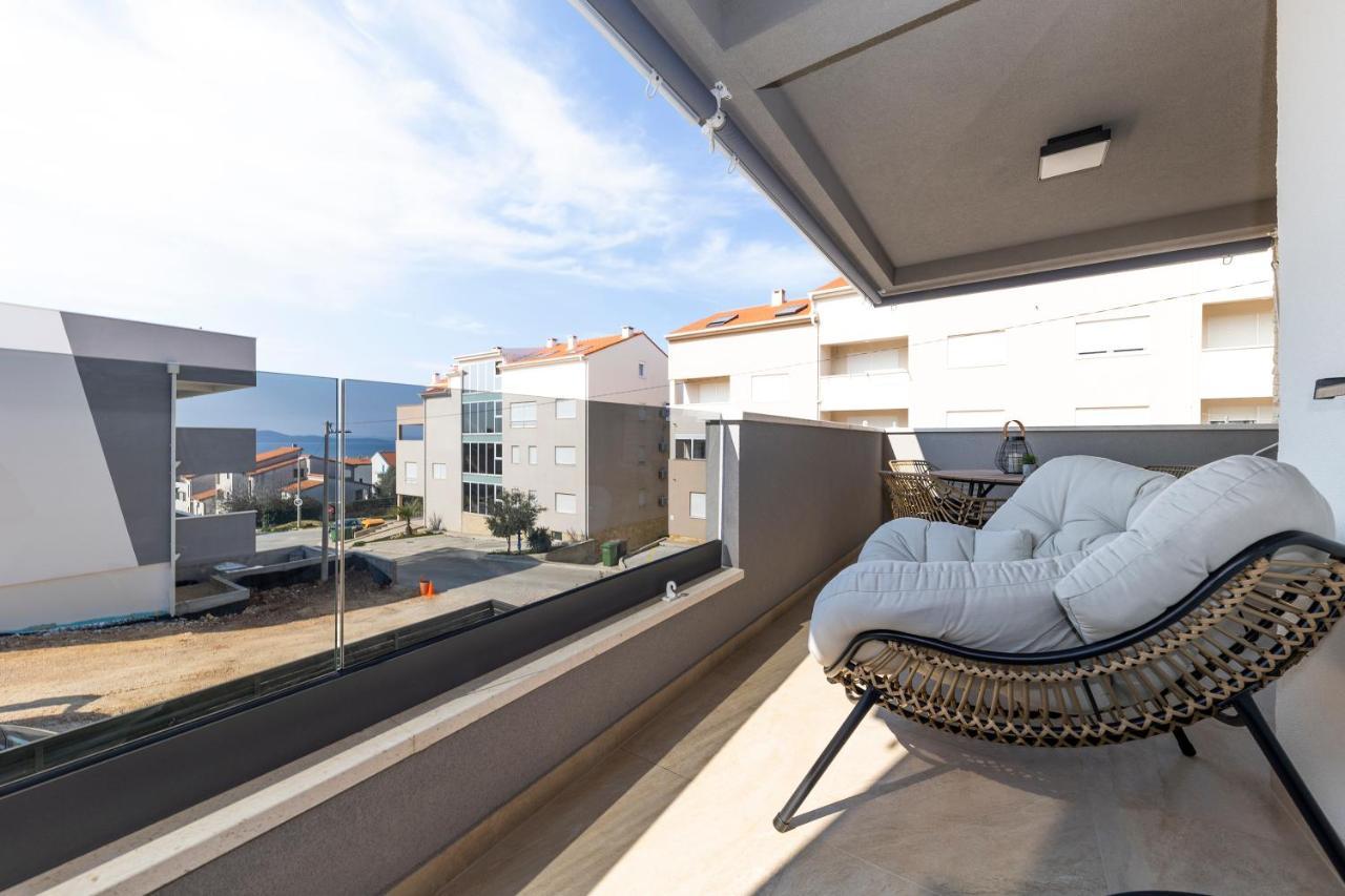 4u Apartment *